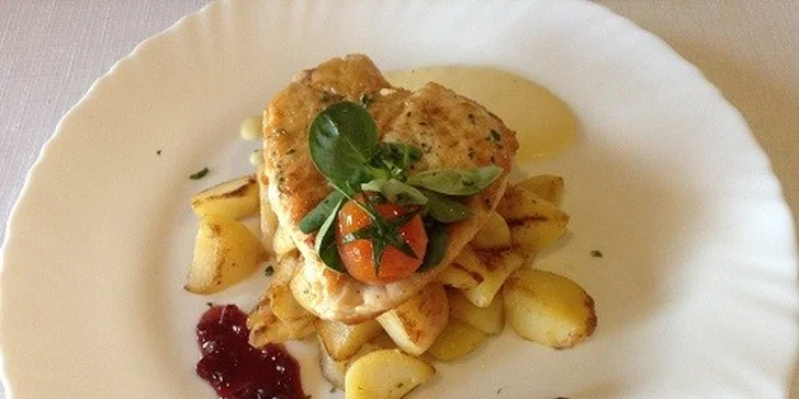Kurací steak s brusnicami na smotanovej omáčke