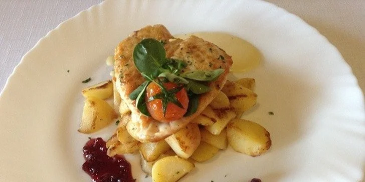 Kurací steak s brusnicami na smotanovej omáčke