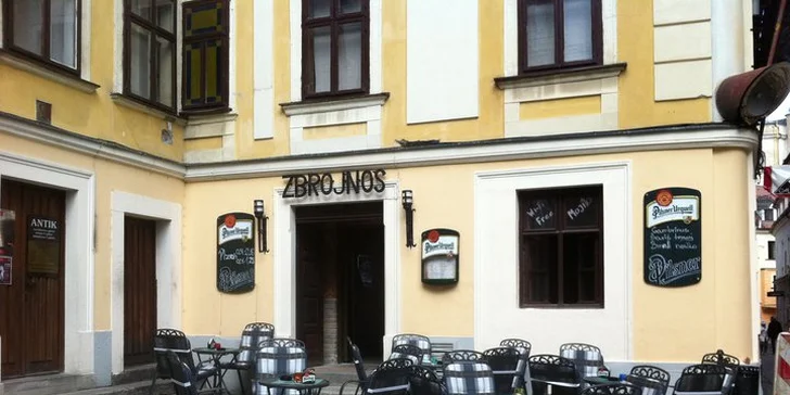 Vychutnajte si 2x veľké pivo Gambrinus v Pube Zbrojnoš