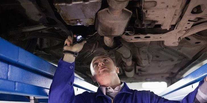 Výmena oleja a 50% zľava na ďalšie servisné práce