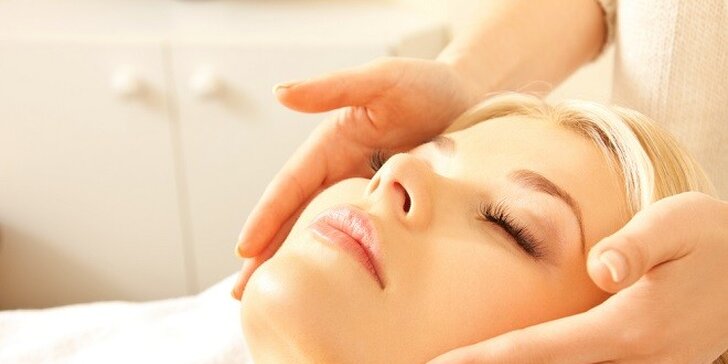 Ošetrenie pleti alebo protivrásková wellness masáž tváre a dekoltu