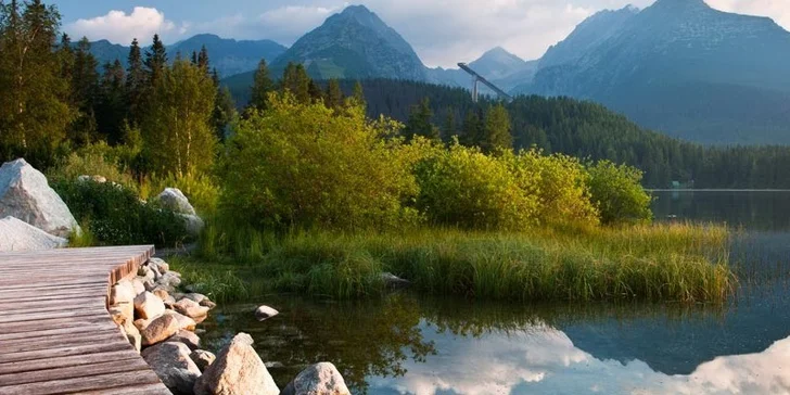 Luxusný relax na Štrbskom Plese v Panorama Resort**** s raňajkami a zľavami do wellness. Ubytovanie pre dieťa zadarmo!