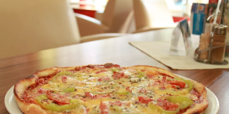 2x talianska pizza podľa vlastného výberu s citronádou v Bratislave