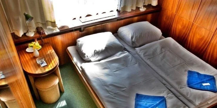 Jesenná romantika na Vltave v boteli Racek