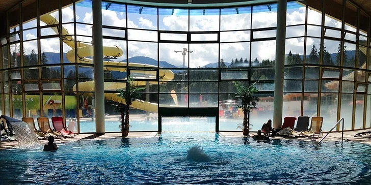Wellness pobyt v Hoteli ALTIS**** Oravská priehrada s platnosťou aj počas jarných prázdnin, deti do 12 rokov ZDARMA! Celodenný vstup do Aquaparku Meander park Oravice a skipasy v cene!
