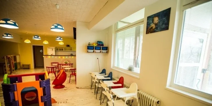Zdravé plávanie v morskej vode pre celú rodinku