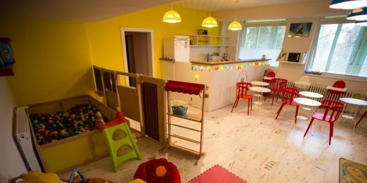 Zdravé plávanie v morskej vode pre celú rodinku