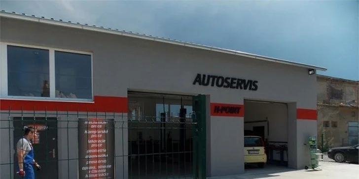 Nablýskajte svoje auto s ručným umytím exteriéru a interiéru a s ozónovou dezinfekciou klimatizácie