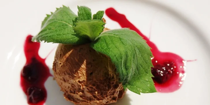 Wellness pobyt pre 2 osoby v Hoteli Javorník*** už aj tento víkend!