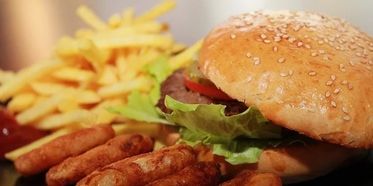Nové hamburgery v British Rock Stars