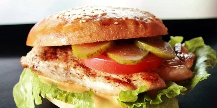 Nové hamburgery v British Rock Stars
