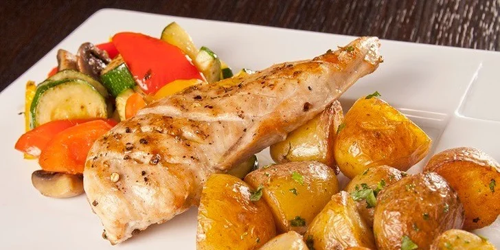 Vyberte si z ponuky šťavnatých steakov s oblohou!