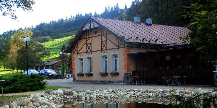 Relax v prekrásnych Pieninách v chatkách Exkluziv Dunajec Village uprostred čistej prírody