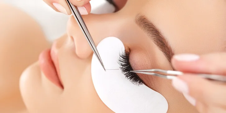 Očarujúce a sexi 3D mihalnice Gold Lashes