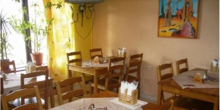1,99 eur za vyprážaný syr s hranolčekmi, tatárskou omáčkou a 3 dcl nápoja k tomu! Pochutnajte si na jedle, ktoré má každý rád, so zľavou 51 %!