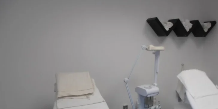 Komplexné prístrojové ošetrenie pleti