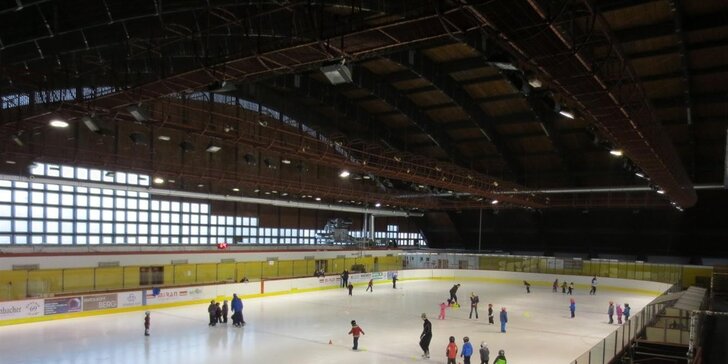 3 vstupy na verejné korčuľovanie na Zimnom štadióne v Dúbravke