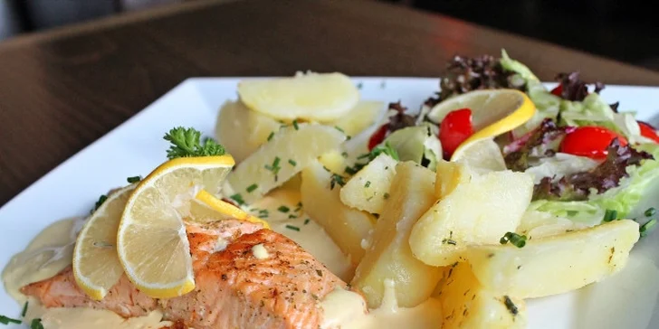 Pizza podľa výberu alebo trojchodové menu pre 1 osobu