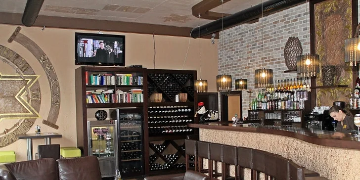 Pizza podľa výberu alebo trojchodové menu pre 1 osobu