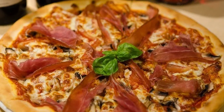 Dokonalý večer v La Bottega: pizza a degustácia vína