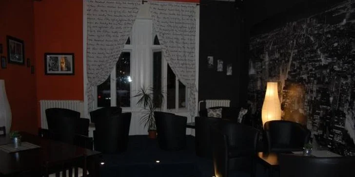 Ľadová káva pre dvoch v Jazz Caffe