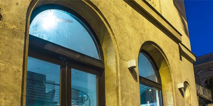 4 belgické pivá Hoegaarden za cenu dvoch a 20% zľava na účet na mieste