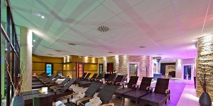 Wellness & Aquapark pobyt v Hoteli Senec****. Až 2 deti do 6 r. alebo 1 najmladšie dieťa do 12 r. zadarmo!