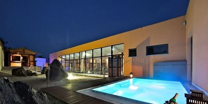 Wellness & Aquapark pobyt v Hoteli Senec****. Až 2 deti do 6 r. alebo 1 najmladšie dieťa do 12 r. zadarmo!