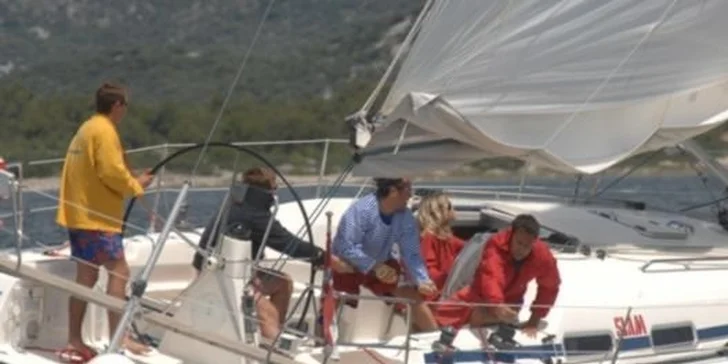 Kurz JACHTINGU v Adriatic Nautical Academy