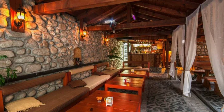 Lyžovačka v modernom SKI resort BANSKO v Bulharsku