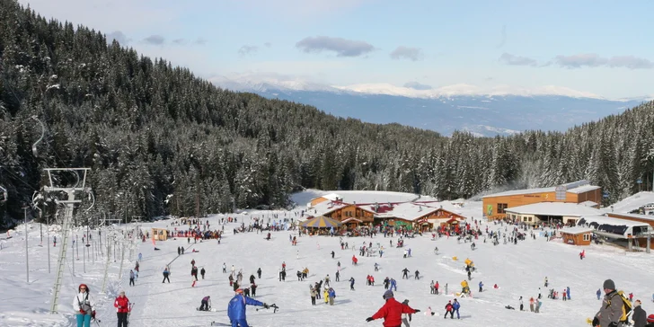 Lyžovačka v modernom SKI resort BANSKO v Bulharsku