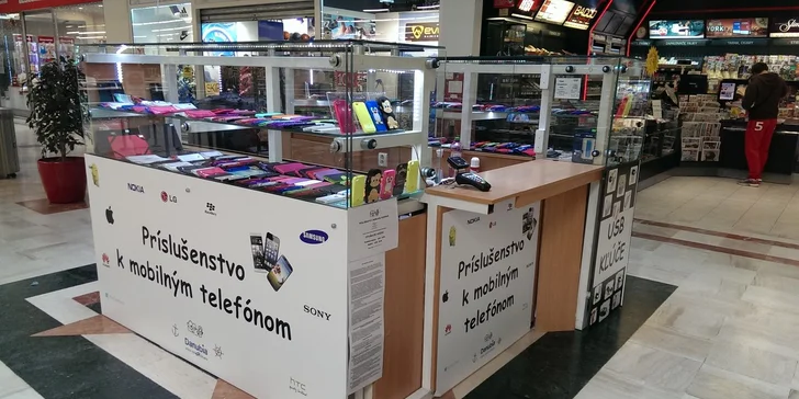 Ochranná fólia na mobil...aj s nalepením!