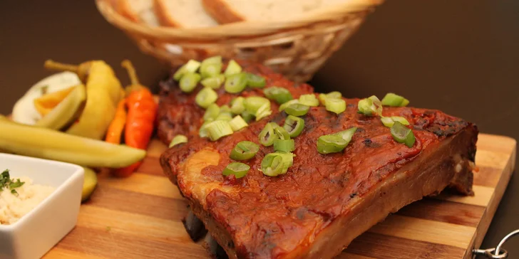 1 kg Rebierka v medovej kruste a 2 x pivo