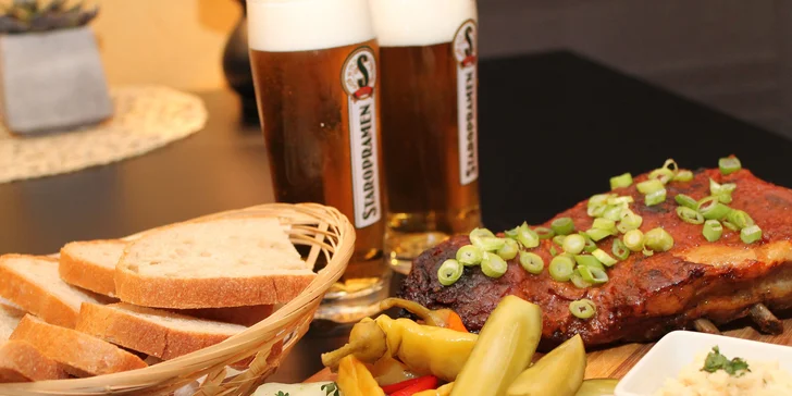1 kg Rebierka v medovej kruste a 2 x pivo