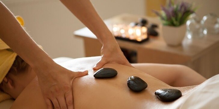 Relaxačné wellness balíky s masážou a saunou v Relax štúdiu Erika
