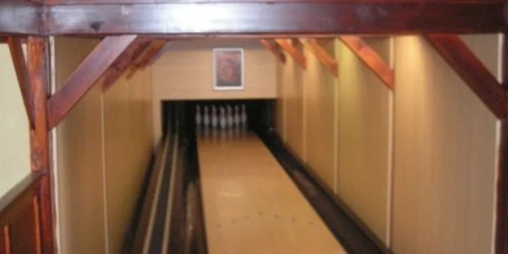 5 eur za celú hodinu pravej bowlingovej zábavy teraz s 58% zľavou!