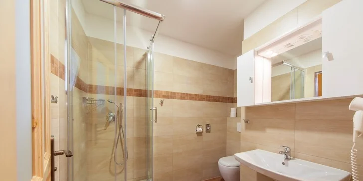 Jarný detox a relax! Cenovo atraktívny wellness pobyt s procedúrami pre 2-4 osoby v najväčšom **** Thermal Parku v krásnych Beskydách