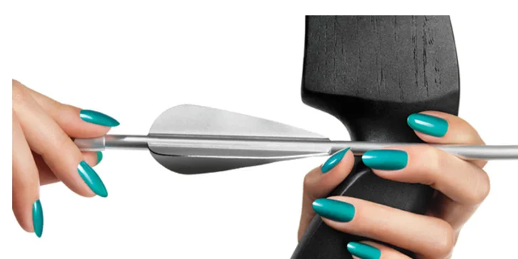 Novinka: CND SHELLAC BRISA LITE