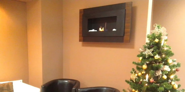 Trendy strih s prírodnou regeneračnou kúrou ALOXXI