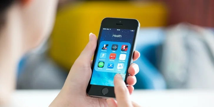 Servis iPhone aj u Vás doma či v práci od iDoctor.sk