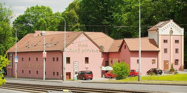 Do Prahy za novoročnými výpredajmi i kultúrou