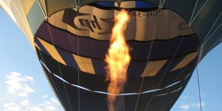 Adrenalínové nebo! Zážitkový let balónom - darček z lásky