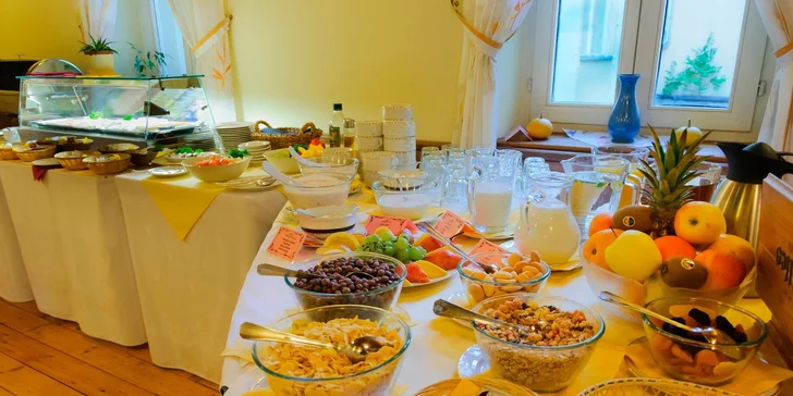 Relaxačný pobyt pre 2 osoby s procedúrami a vstupom do kúpeľov Karlových Varoch
