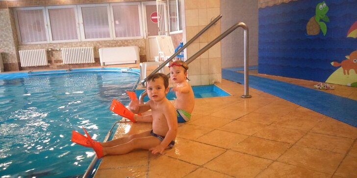Plávanie s bábätkami od 6 mesiacov do 3 rokov v hoteli Barónka