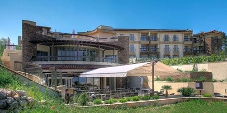 Dovolenka v Blue Waves Resort****na ostrove Krk v Chorvátsku, 2+2 deti do 11.99 r. zdarma