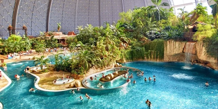 Celodenný zájazd do nemeckého aquaparku Tropical Islands