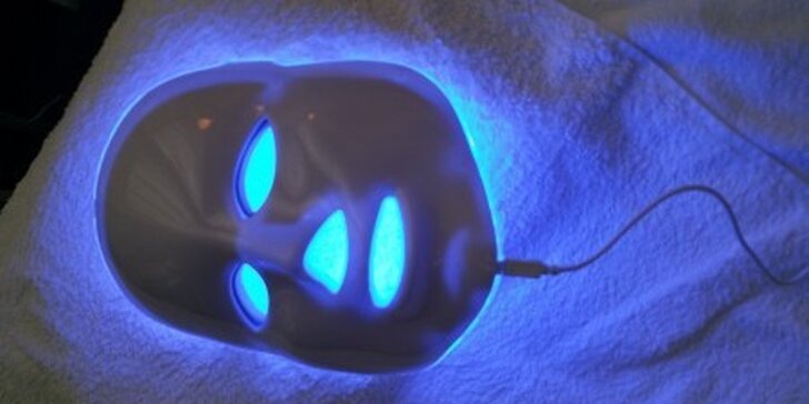 Svetová novinka: 1 či 6 ošetrení pleti LED svetelnou maskou