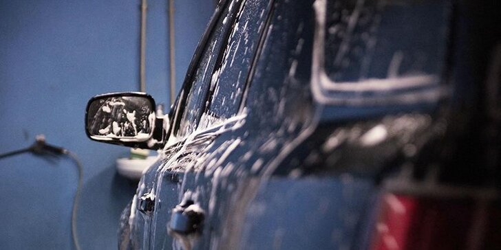 Ručné umytie vozidla s možnosťou voskovania, ozónovania a tepovania