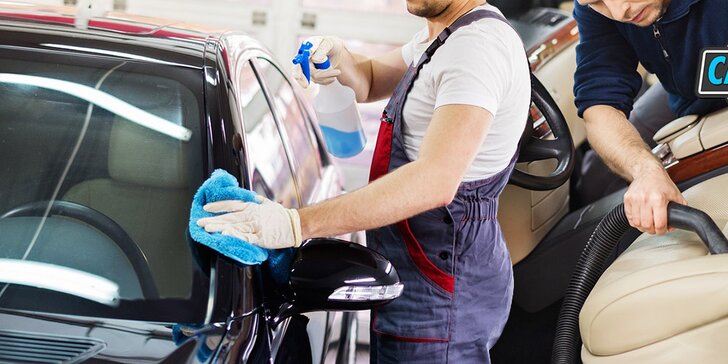 Ručné umytie vozidla s možnosťou voskovania, ozónovania a tepovania
