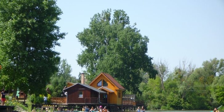 Plavte sa po Malom Dunaji indiánskym štýlom - na kanoe! Akcia vhodná aj pre deti
